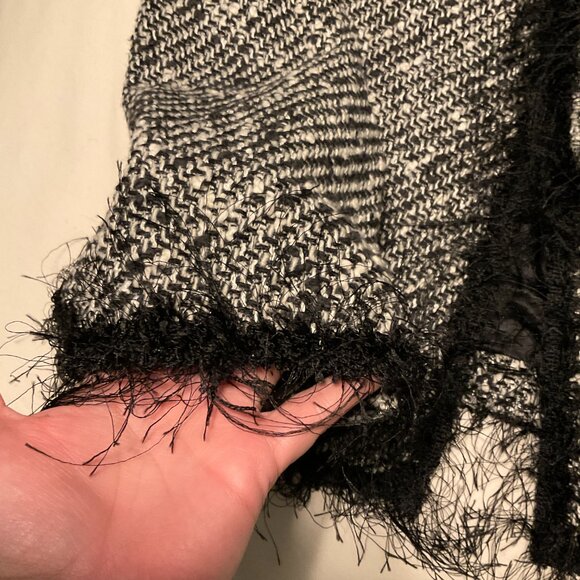 Zara Women Fringe Edges Textured Blazer Size 10 Black Cream - Picture 7 of 12